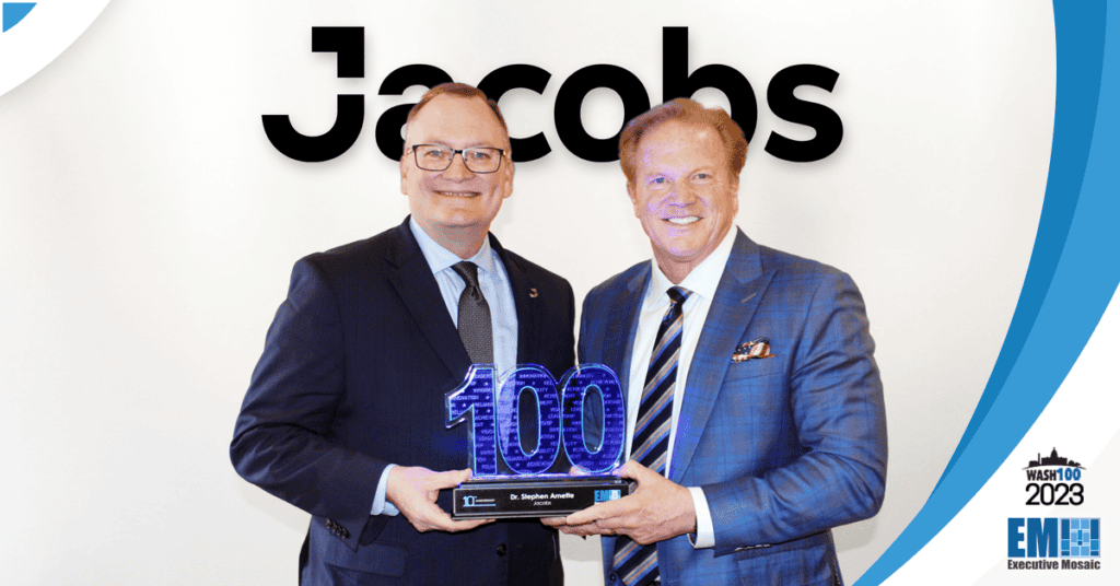 Executive Mosaic CEO Presents Jacobs’ Steve Arnette With 2023 Wash100 Award