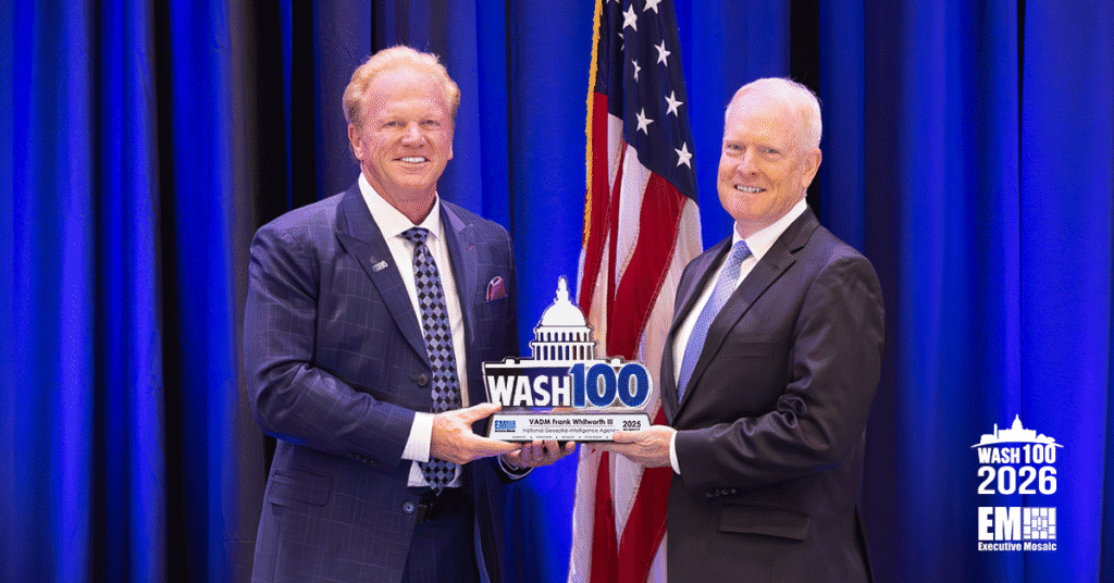 R4 Federal CEO Frank Whitworth Accepts 2025 Wash100 Award